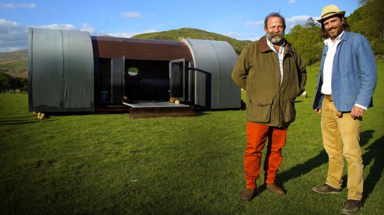 British Tv Shows On Netflix-Cabins_in_the_wild_with_dick_strawbridge